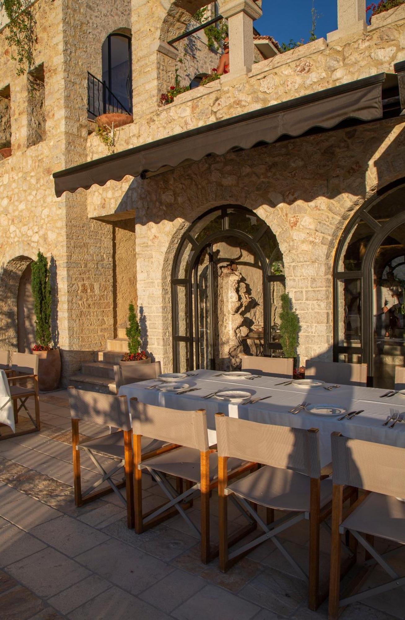 Hotel Zoe Hora Dhërmi Exterior foto
