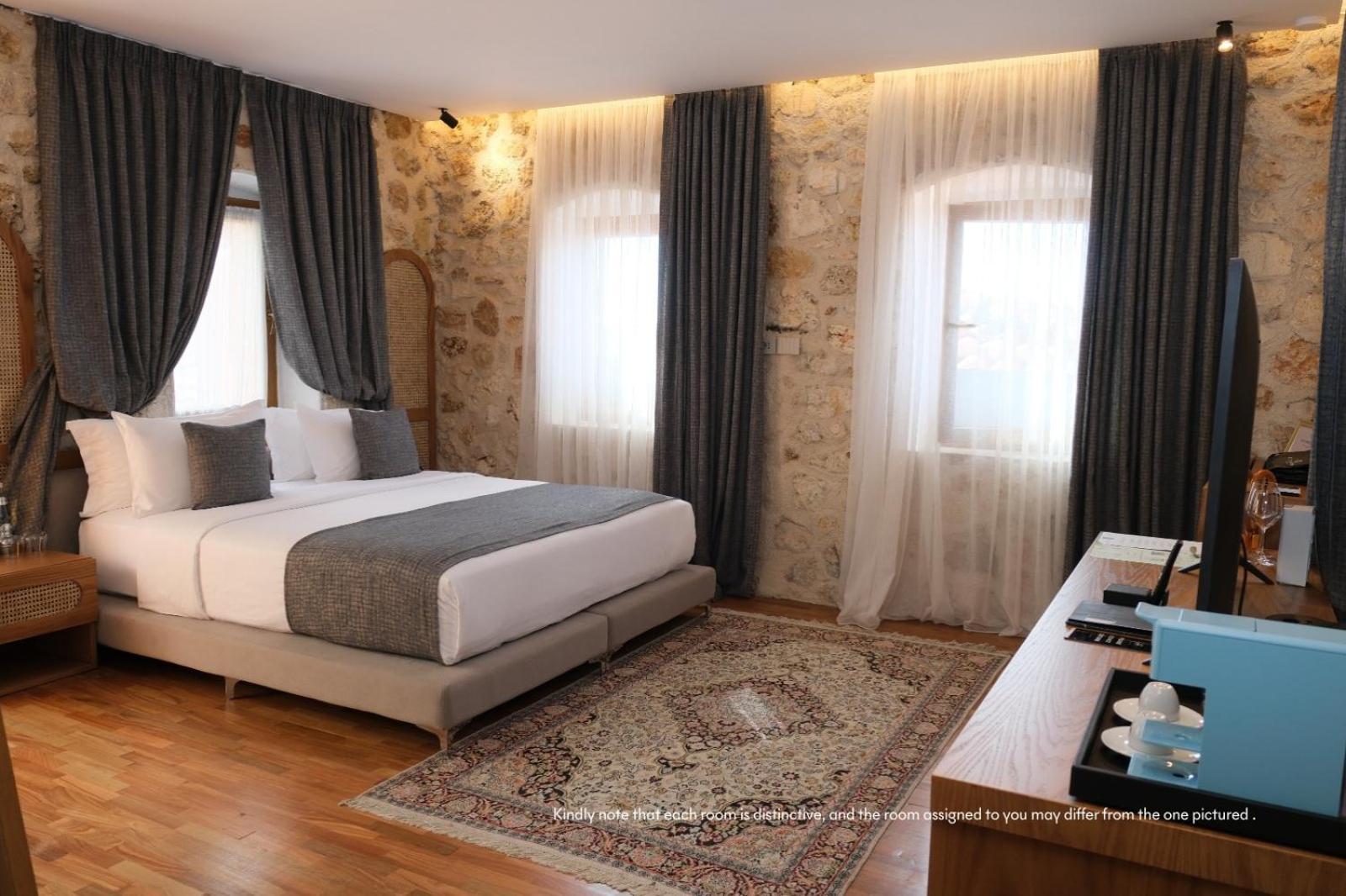 Hotel Zoe Hora Dhërmi Exterior foto